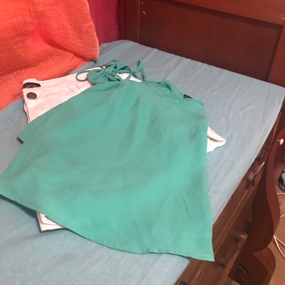 Dressy tank/Rue 21/size large - Picture 5 of 9